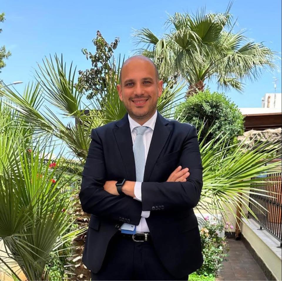 Antonio Marino ritratto all’aperto
